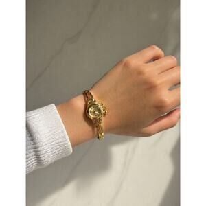 Elegant Gold Bracelet Watch for Women – Vintage Style Quartz Wristwatch